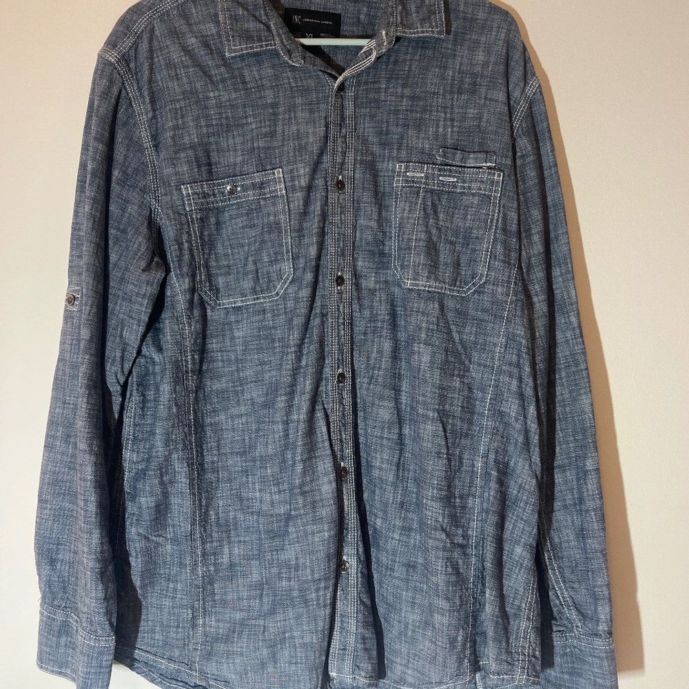 Men’s long sleeve button down shirt